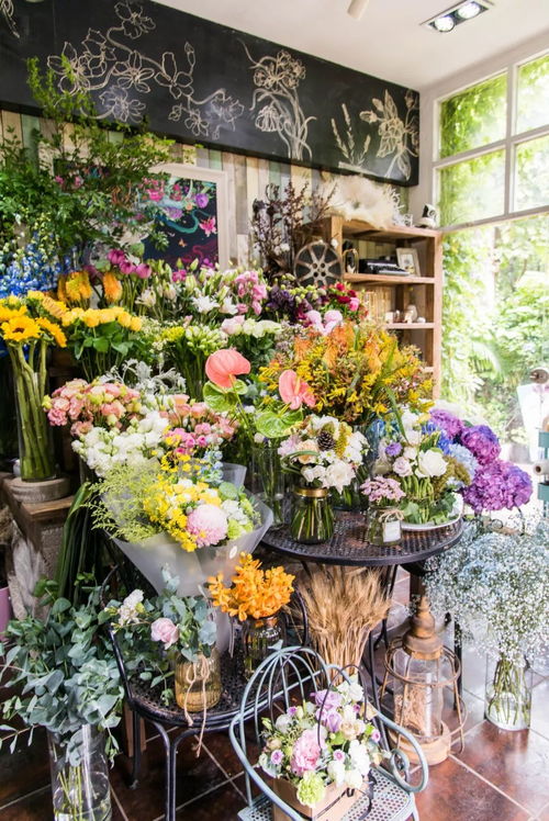 从18㎡小店到1300㎡的跨界空间,他没学过一天花艺,却要改造老派花店