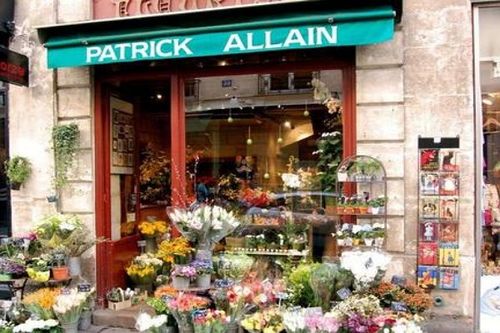 开鲜花店利润怎么样